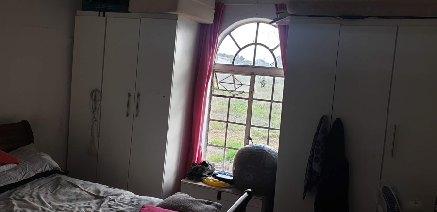 8 Bedroom Property for Sale in Uitenhage Rural Eastern Cape